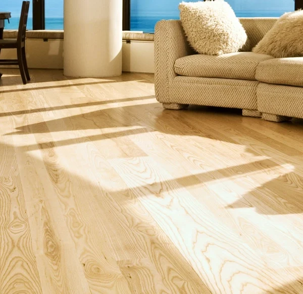 wood plank flooring